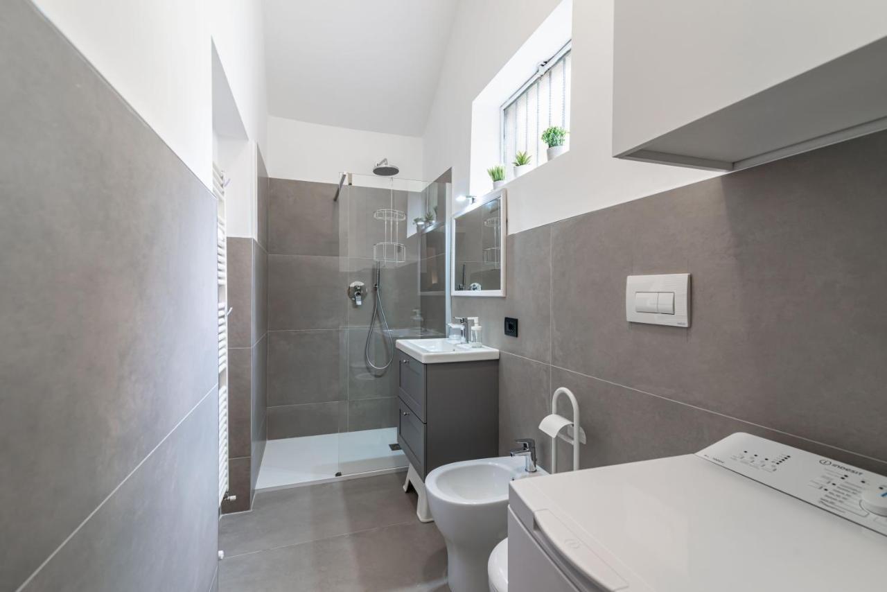 House Of Foscolo - Palazzo Cornazzani - By Host4U Apartment Pavia Luaran gambar