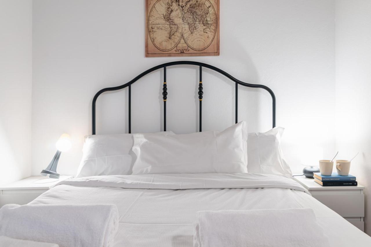 House Of Foscolo - Palazzo Cornazzani - By Host4U Apartment Pavia Luaran gambar